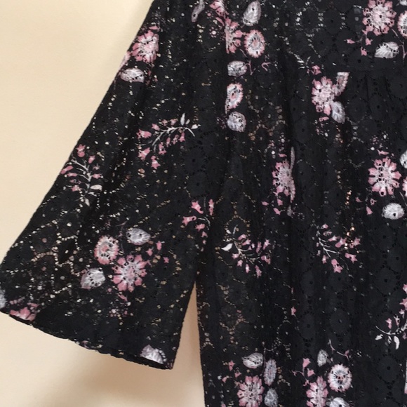 Loft Top Size Small - Picture 2 of 4